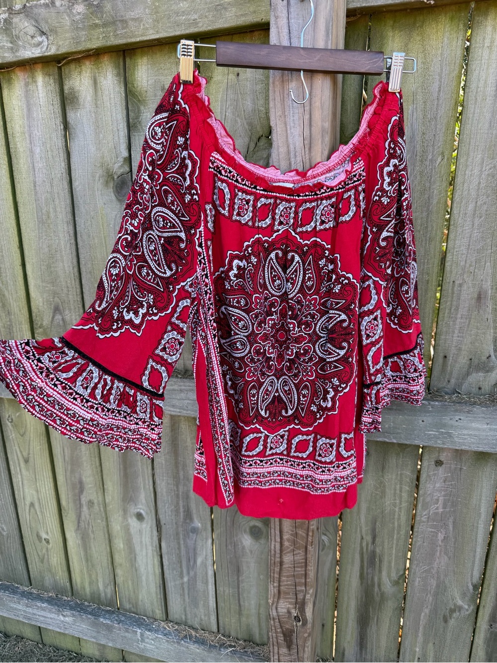 Bohemian Red Off-Shoulder Bell Sleeve Tunic